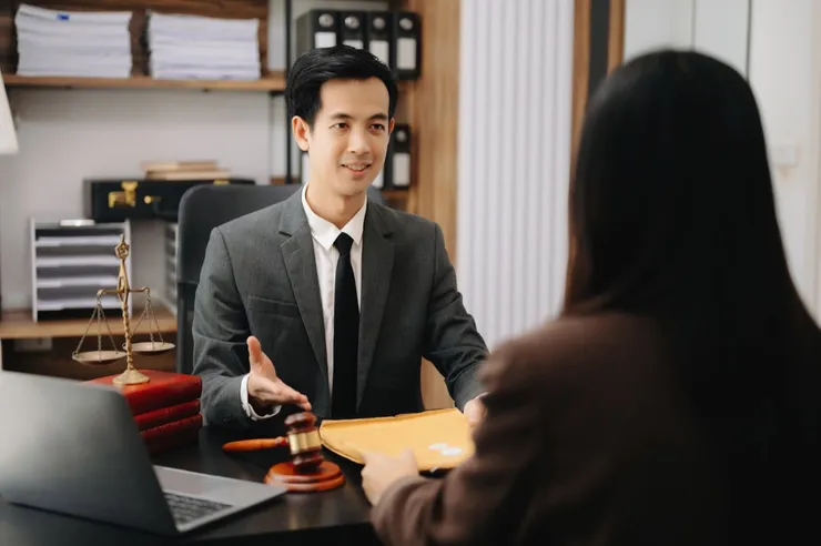 Asian Business law concept, Lawyer business lawyers are consulting lawyers for women entrepreneurs