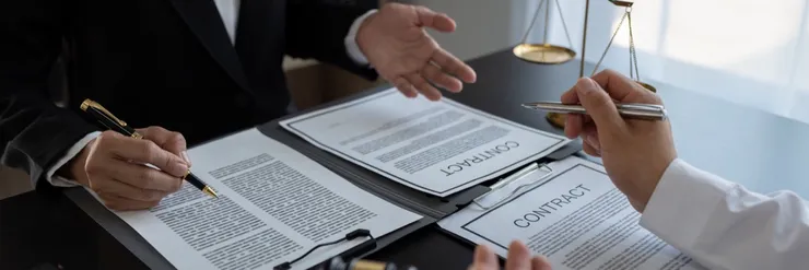 good service cooperation Business law consulting document contract Signing a contract with a lawyer